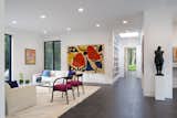 Art House 2.0 Interior: Gallery Like Living Room