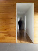 Hallway - Rue de l'Espéranto residence  - Guillaume Sasseville & PARKA - Architecture & Design