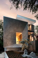Designed by West Architecture Studio, this home in Atlanta, Georgia, was inspired by the geometric construction of the tesseract (the four-dimensional analogue of a cube).&nbsp;
