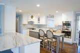  Photo 7 of 12 in South Carolina Residence: Milk Glass Backsplash by Susan Jablon