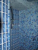 How about a gradient design for your shower in stunning shades of blue? This creation contains 1" Periwinkle Blue Glass Tile, 1"Cobalt Blue, as well as 1"Navy Blue. http://ow.ly/Ts3K30iQ3ZI #tile #showerpics #glasstile #mosaictile #customtile #bluebathroom #bathroomremodel #bath