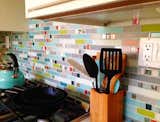 Our Veranico tiles, which combine 16 different shades of blue, green, gray and red, add a subtle retro glam to whatever room they are used in.
https://www.susanjablon.com/veranico.html
#tile #glasstile #customkitchen #customtile #mosaictile #springtimepics #kitchenpics #beautifulkitchen #kitchenupdate #modernkitchen #kitcheninspo #kitcheninspiration #kitchendecor #kitchentile #kitchenstyle #interiordesign #decor #homedesign #homedecor #homestyle #brightkitchen #happykitchen #festivekitchen #bluekitchen #whitekitchen #colorfulkitchen