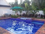 As temperatures heat up, you'll want to cool off in your custom-designed pool. This beautiful 2"x2" Cobalt Blue Glass Tile is rated for pools from Chicago to Miami, regardless of your climate. Shop this Susan Jablon tile here: https://www.susanjablon.com/2x2-inch-cobalt-blue-glass-tile.html
#tile #customtile #custompool #poolpics #swimmingpool #swimmingpoolpics #pooldesign #exteriordesign #designinspo #poolinspo #mosaictile #glasstile #jacuzzidesign #outdoorspa #outdoorspapics #spatile #jacuzzitile #pooltile #susanjablon