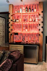 If you love a Tuscan sunset or the colors of an Autumn day, this custom 1"x6" tile blend will warm you up. This vibrant and cozy blend was made for a customer in Arkansas. Thank you to Marci Atkinson, Photography by Marci for these photos!
http://ow.ly/5T7j30lOpcF
#tile #tilestyle #customtile #orangedecor #reddecor #mosaictile #glasstile #homerenovation #kitchen #backsplash #livingroom #interiordesign #houssenvy #dreamhome #dreamkitchen #housetour #ihavethisthingwithtile #currentdesignsituation #walltile #finditstyleit #luxury #glamour #home #decor #design #interior123