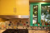 Express your love for color and flowers through a custom mosaic backsplash from award-winning mosaic artist Emily Jablon! This tile creation is as much a work of art as it is a functional wall covering and it will be enjoyed for years and years to come.
http://ow.ly/EfrU30m0hEx
#mosaictile #mosaicart #backsplash #tile #tiles #wallart #kitchen #dreamkitchen #ihavethisthingwithcolor #glasstile #customtile #decoration #interiordesign #homedecor #homedetails #eclecticdecor