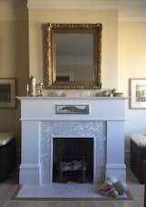 Cozy up this winter with your newly remodeled fireplace featuring one of Susan Jablon's Shell or Mother of Pearl Tiles. Choose from several mesmerizing, hand-cut styles with hues ranging from peach to toffee to bright white. These elegant and sophisticated tiles will work with any color decor. 
https://www.susanjablon.com/catalogsearch/result/…
https://www.susanjablon.com/catalogsearch/result/…
#tile #shelltile #decor #scandistyle #homedecorideas #handcut #handmade #myhomevibe #fireplace #livingspace #homereno #sodomino #interior_and_living #myhouseidea #homesweethome