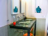 Integral glass counter and sink top
