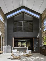 A Brisbane Architect Designs a Light-Filled Addition For Her Brother - Photo 8 of 8 - 