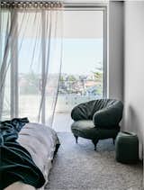 A Bondi Beach Penthouse Designed For Barefoot Luxury - Photo 6 of 8 - 