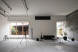 Find Out How a Japanese Architect Created a Fluid Live/Work Space For a Photographer - Photo 10 of 12 - 