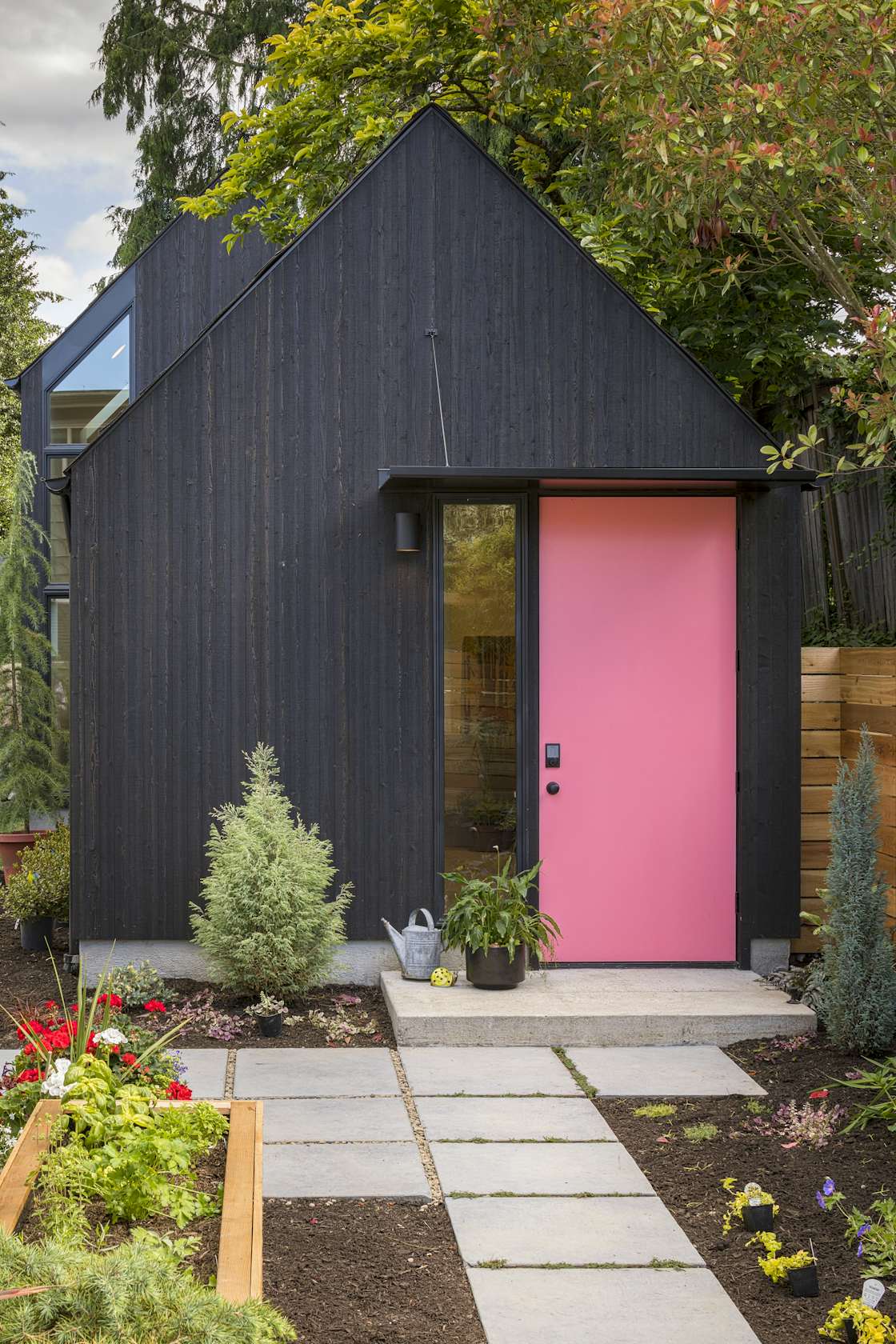 photo-5-of-13-in-a-detached-garage-becomes-a-winning-granny-pad-dwell