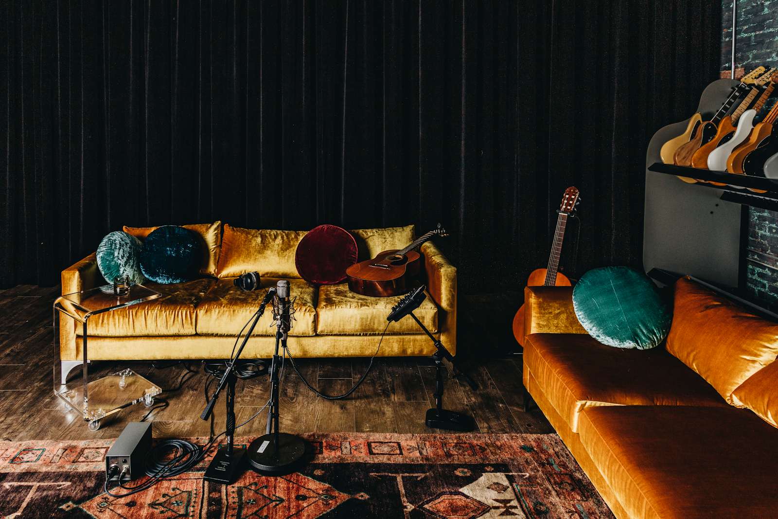 Photo 12 of 13 in A Dingy L.A. Dive a Hip Bar, Hotel, and Music Studio Complex Dwell