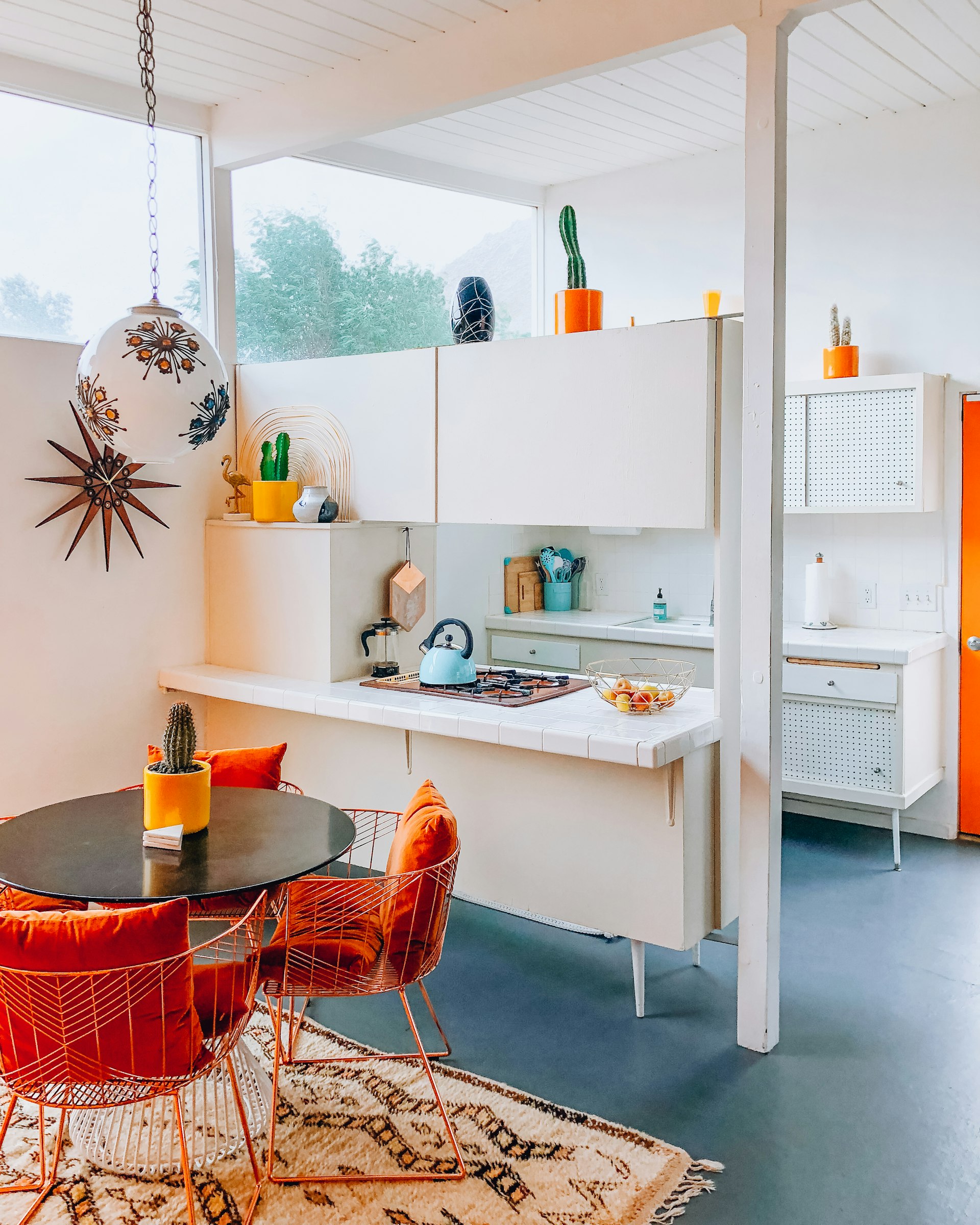 Photo 6 of 12 in Immerse Yourself in Bright Color at This Midcentury 