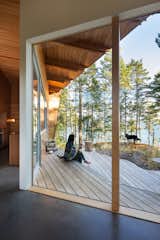 Sooke 01 House by Campos Studio Deck