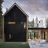Backyard of Twin Peaks by Workaday Design