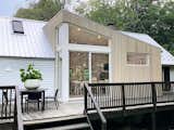 Contemporary Cottage by OSSO Architecture