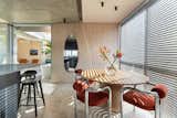 Dining Room in Penthouse Cenourão by Orlando Denardi