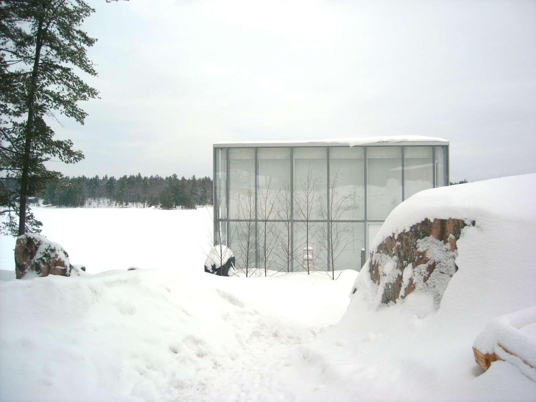 Photo 13 of 14 in This Mesmerizing Glass House Is Also a Photographer's