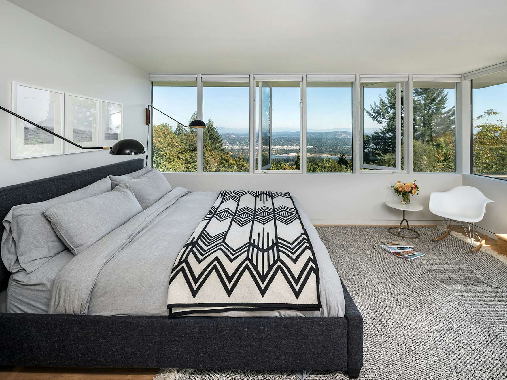 Sinclair House by Van Evera Bailey Dwell