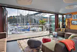 Houseboat 9
