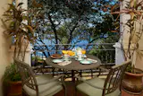 Breakfast in paradise
