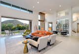 The Desert Pavilion, essentially a one-room-deep home, maximizes views from each side of the home. 