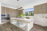 Modern Kitchen with Hidden Appliances 