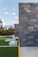 Outdoor, Metal Fences, Wall, Gardens, and Rooftop  Photo 8 of 16 in FF Houses by TEC Taller EC