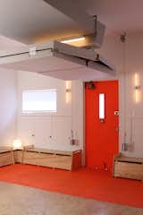 Folding entry wall (up)