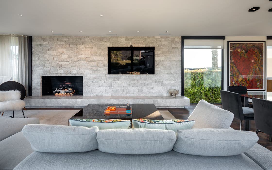 Photo 6 of 7 in Elon Musk's Midcentury Los Angeles Pad Hits the Market ...
