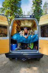 Noël Russell is traveling with her husband Jonnie and two dogs in a 2009 Ford E-150.