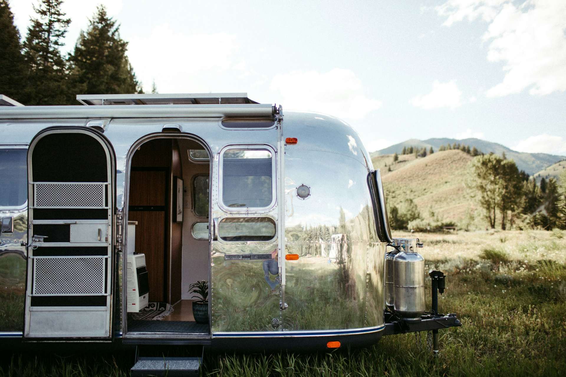 Vintage Airstream Renovation Ideas And Inspiration - Dwell