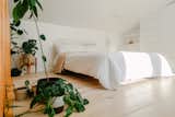 20 Modern Bedroom Design Ideas - Photo 4 of 20 - 