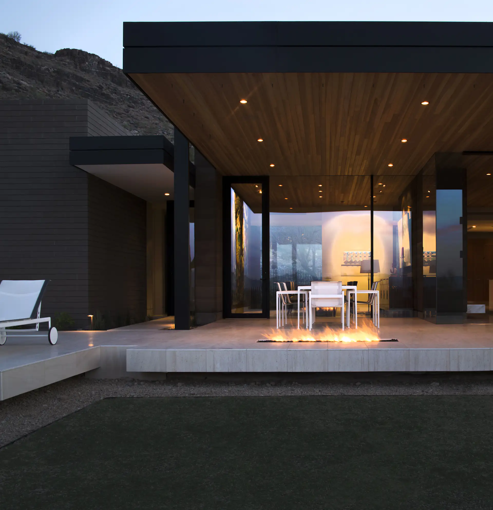 Rammed Earth Modern (32 Photos) - Dwell