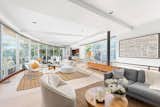 A $5.9M East Hampton Home Embraces Waterfront Living Through a Wall of Windows - Photo 5 of 11 - 