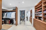 An Airy New York Loft in the Heart of the Flatiron District Seeks $4.6M - Photo 9 of 11 - 