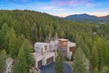 This Panoramic Colorado Home Offers Breathtaking Vistas of the Continental Divide for $2.6M