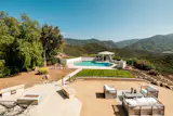 A 1965 Haven in Calabasas Hits the Market for $3.2M - Photo 8 of 10 -