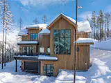 Ski Straight From the Front Door of This $5.9M Whitefish Mountain Resort Home