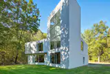 A Boxy, Light-Filled Retreat in Pennsylvania Seeks $1.2M