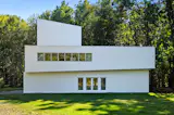A Boxy, Light-Filled Retreat in Pennsylvania Seeks $1.2M - Photo 6 of 6 -