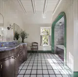 Tour a Heidi Caillier–Designed East Hampton Compound Asking $9.9M - Photo 13 of 19 - 
