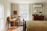 In Upstate New York, a Meticulously Restored Country Estate Seeks $3.1M - Photo 11 of 14 - 