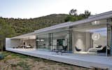 Located in the South of France, La Mira Ra house is a striking example of contemporary, minimalist architecture. 