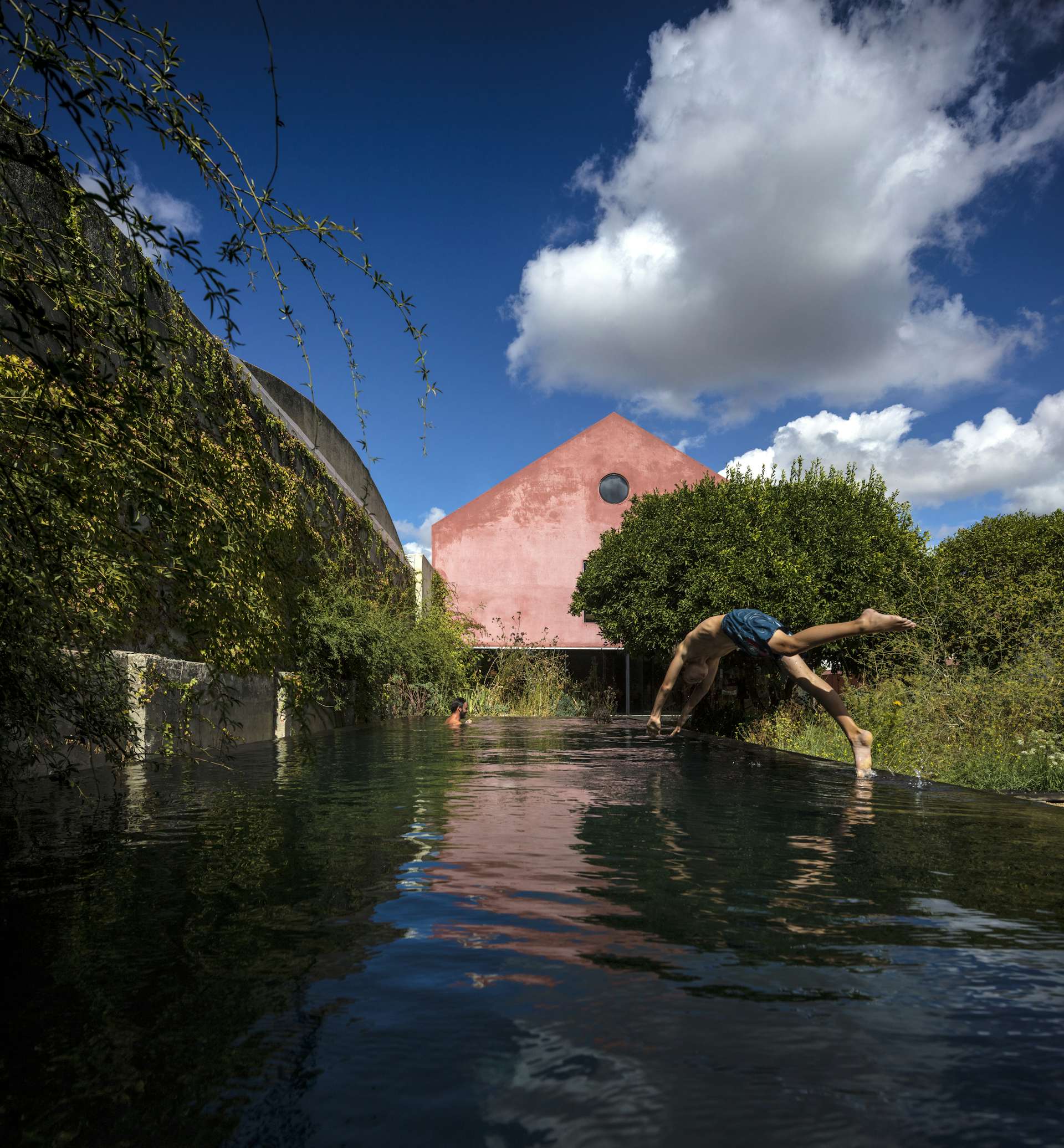 Top 5 Homes of the Week That Are Strongly Connected to Bodies of Water
