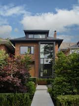 Exterior and House Building Type  Photo 7 of 25 in Summerhill Family Home by Barbora Vokac Taylor Architect
