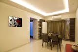 Dining & Bar