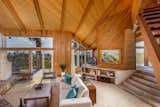An Expansive Use of Wood and Glass