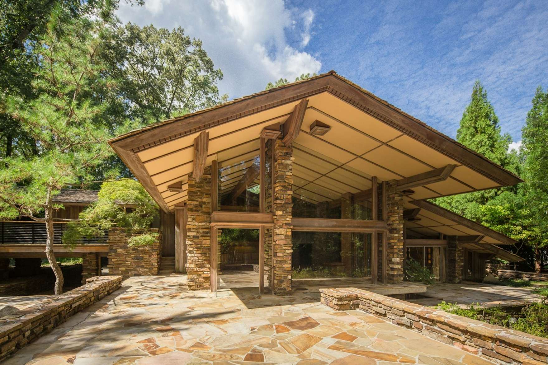 A Midcentury Masterpiece By E. Fay Jones Hits The Market At $1.8m - Dwell