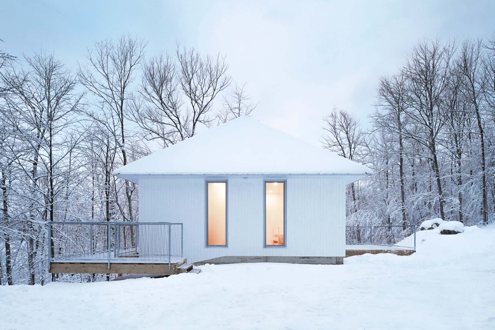 16 Dreamy Ski Cabins We Wish We Were Holed Up In This Winter - Dwell